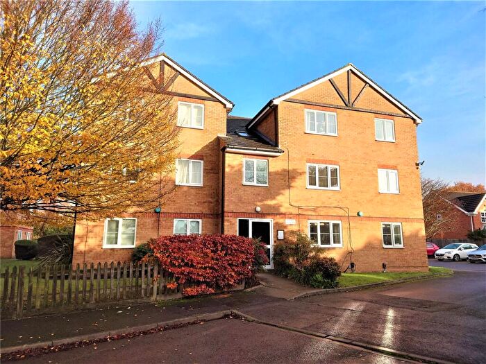 2 Bedroom Apartment To Rent In Maplin Park, Slough, Berkshire, SL3