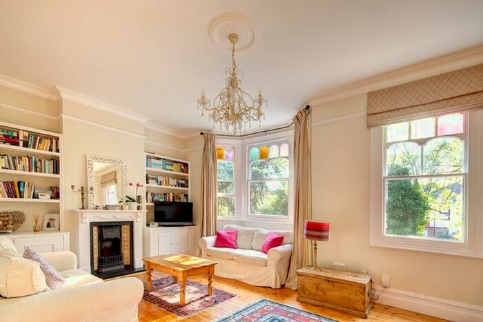 4 Bedroom Maisonette To Rent In Durham Road, London, SW20