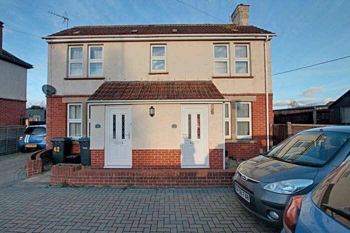 2 Bedroom Semi-Detached House To Rent In Station Road, Westbury, BA13