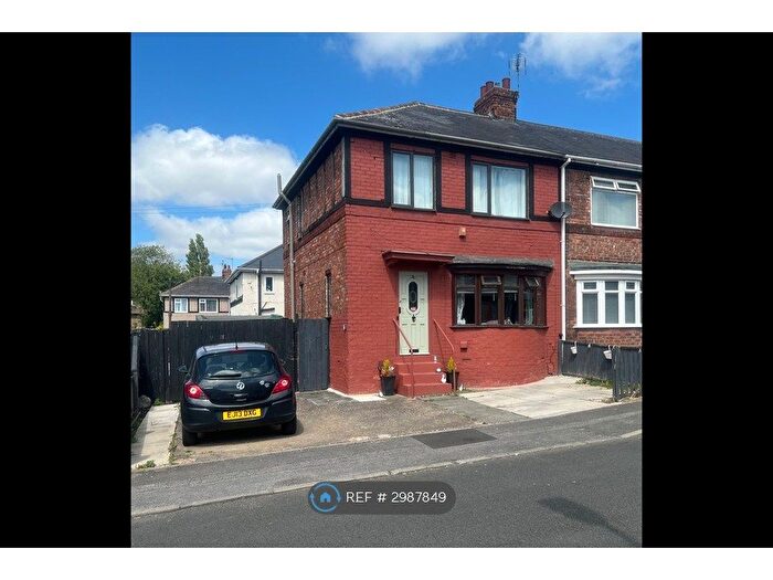 3 Bedroom End Terrace House To Rent In Grange Avenue, Billingham, TS23
