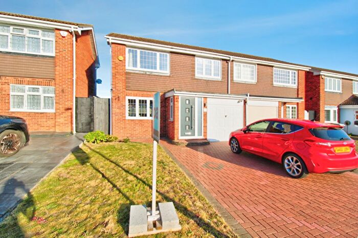 3 Bedroom Semi Detached House For Sale In Chevington Way, Hornchurch, RM12
