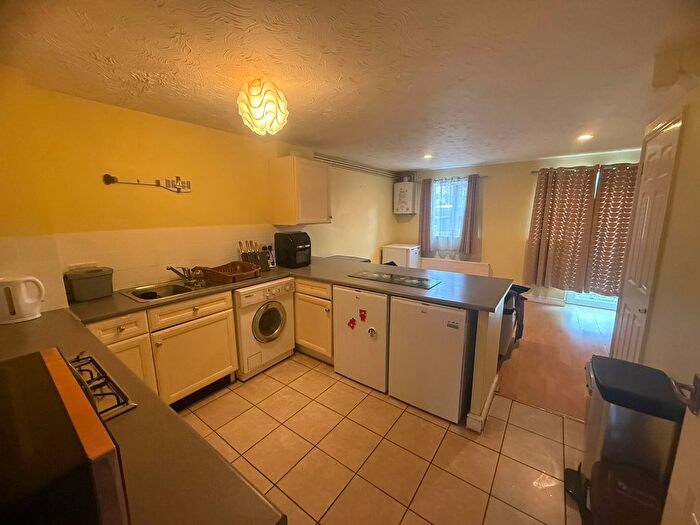 4 Bedroom Terraced House To Rent In Thorneycroft Drive, Enfield, EN3