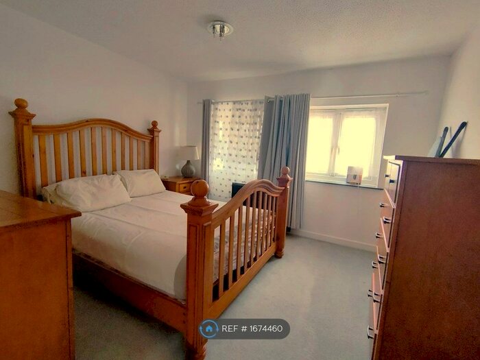 3 Bedroom Terraced House To Rent In Bellflower Close, London, E6