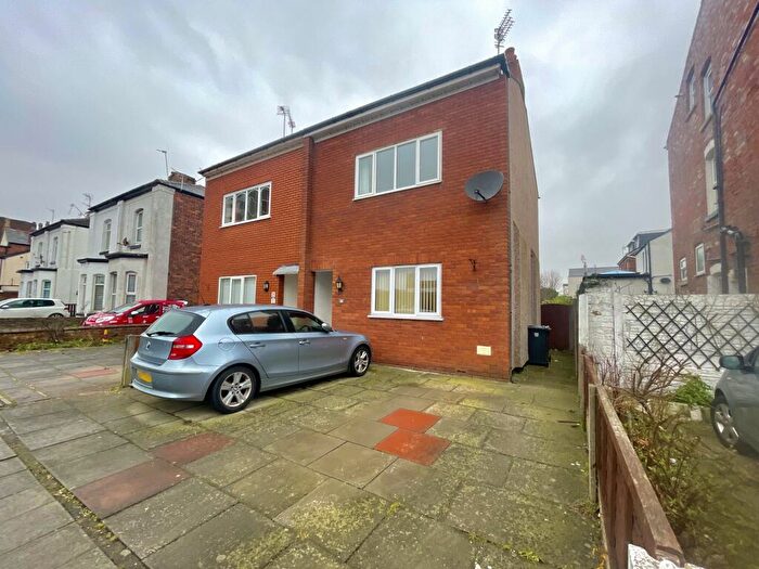 1 Bedroom Flat To Rent In Gordon Street, Southport, Merseyside., PR9