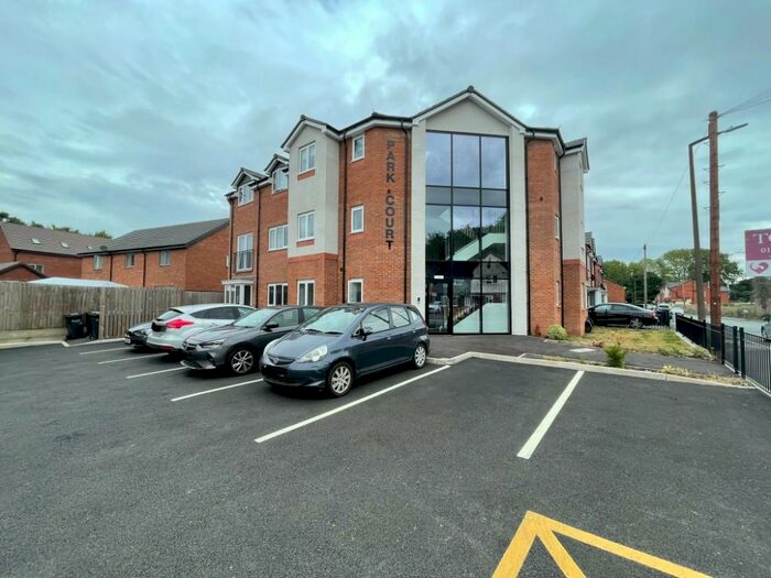 2 Bedroom Ground Flat To Rent In Alexandra Road, Tipton, West Midlands, DY4