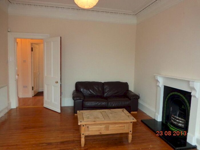 2 Bedroom Flat To Rent In Janefield Place, Dundee, DD4