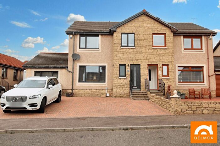 4 Bedroom Semi-Detached House For Sale In Gardner Crescent, Leven, KY8