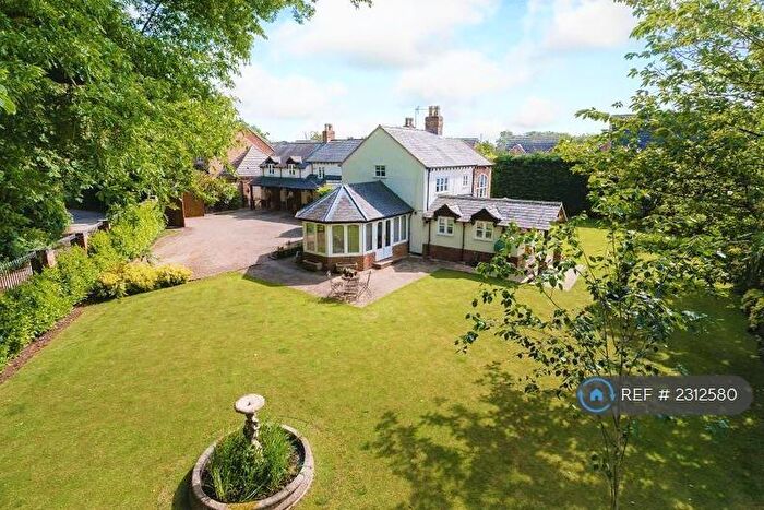 4 Bedroom Detached House To Rent In Darland Lane, Rossett, Wrexham, LL12