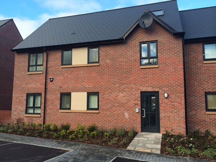 2 Bedroom Flat To Rent In Honeysuckle Road, Sheffield, S5