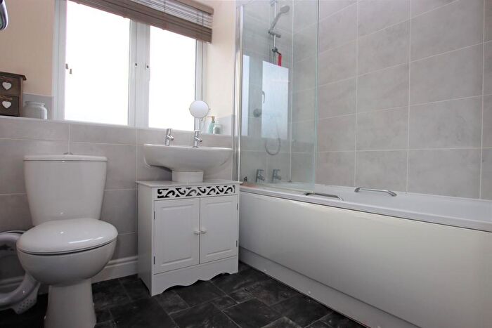 2 Bedroom End Of Terrace House To Rent In Sandpiper Way, Nar Valley Park, King's Lynn, PE30