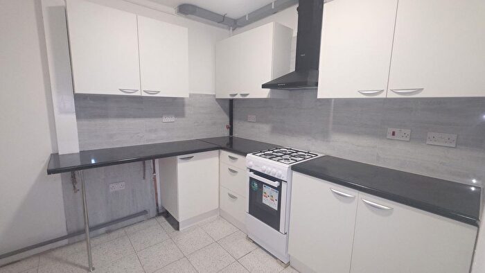 5 Bedroom Property To Rent In Plashet Road, London, E13