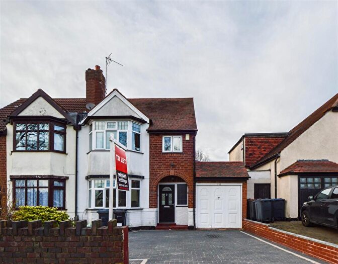 3 Bedroom Semi Detached House To Rent In Wheelers Lane, Kings Heath, Birmingham, West Midlands, B13