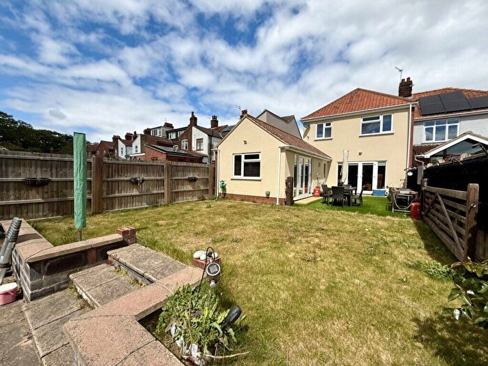5 Bedroom Semi Detached House For Sale In Tillett Road, Norwich, NR3