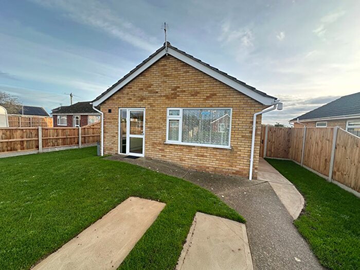 3 Bedroom Bungalow To Rent In North Road, Hemsby, Great Yarmouth, NR29