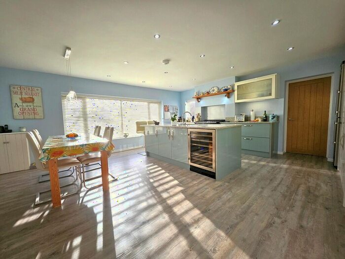 3 Bedroom Detached Bungalow For Sale In Beauchamp Road, Chedgrave, NR14