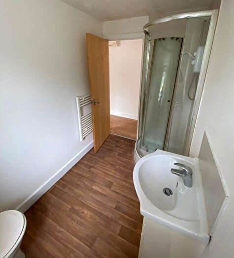 1 Bedroom Flat To Rent In Westleigh Road, Leicester, LE3