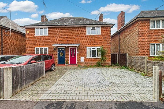 3 Bedroom Terraced House For Sale In Elles Close, Farnborough, Hampshire, GU14