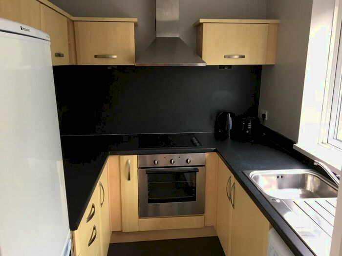 2 Bedroom Flat To Rent In West Jesmond Avenue, Jesmond, Newcastle Upon Tyne NE2