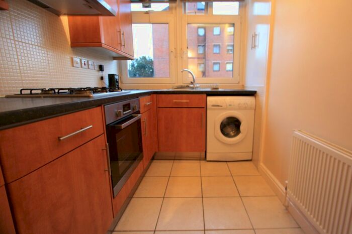 1 Bedroom Flat To Rent In Colson Way, London, SW16