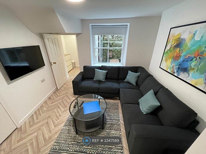 6 Bedroom Terraced House To Rent In St. Georges Place, Bath, BA1