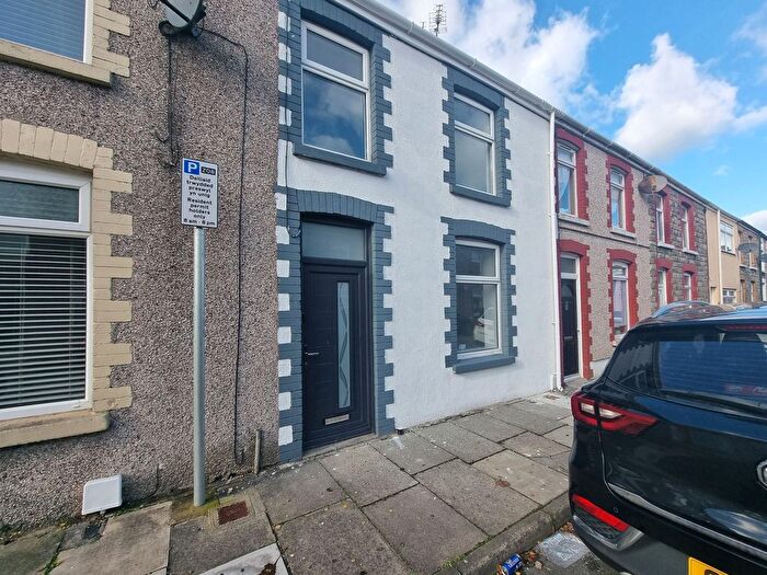 3 Bedroom Terraced House For Sale In Cheltenham Terrace, Bridgend, CF31