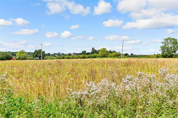 3 Bedroom Semi-Detached House For Sale In The Street, Mereworth, Maidstone, Kent, ME18