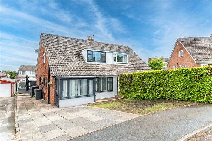 3 Bedroom Semi Detached House For Sale In Lampards Close, Allerton, Bradford, West Yorkshire, BD15