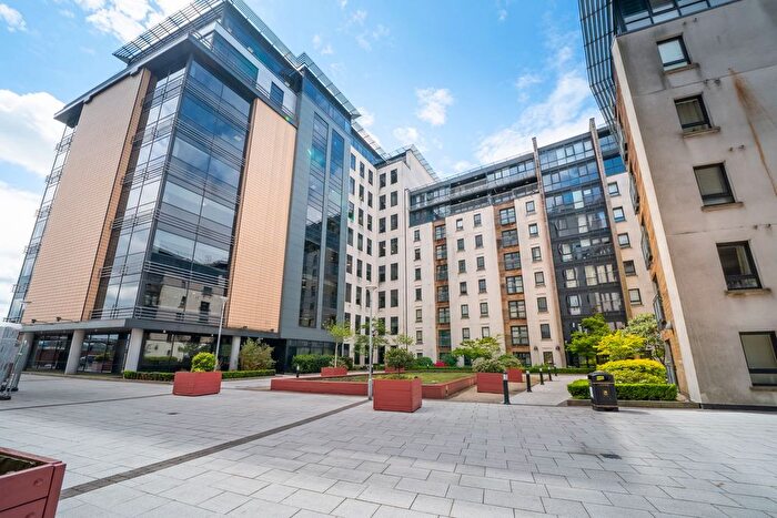 1 Bedroom Flat To Rent In Waterfront Plaza, The Atrium Waterfront Plaza, NG2