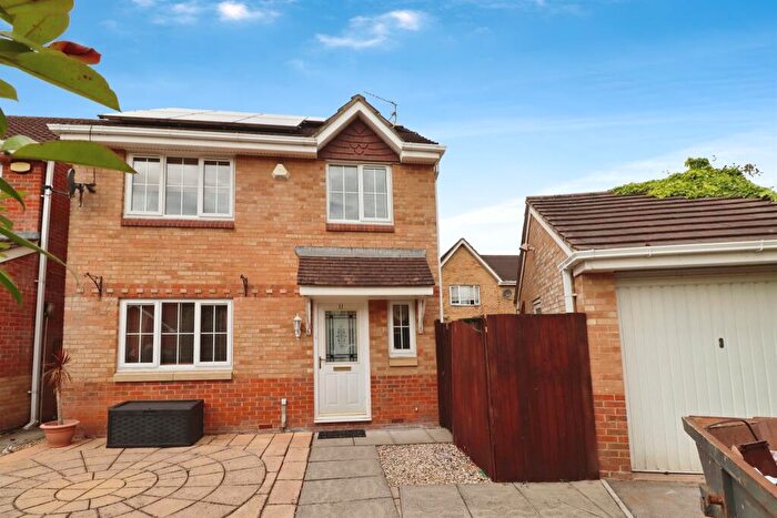 4 Bedroom Detached House For Sale In Walwyn Place, St. Mellons, Cardiff, CF3