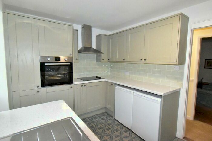 2 Bedroom Detached Bungalow For Sale In Henry Street, Redhill, Nottingham, Nottinghamshire, NG5