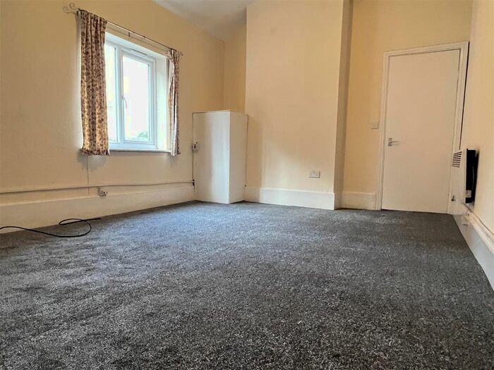 1 Bedroom Flat To Rent In Bradford Street, Walsall WS1
