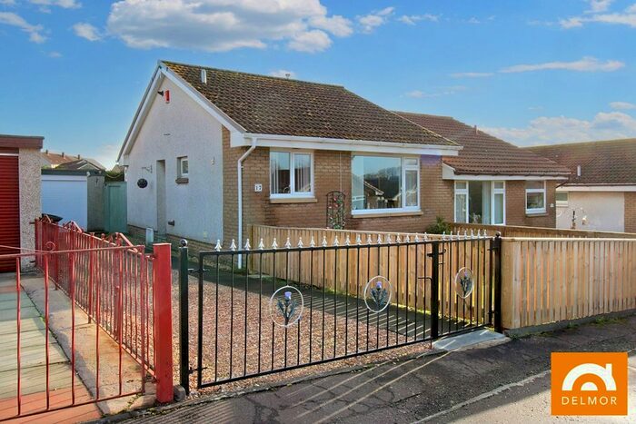 2 Bedroom Semi-Detached Bungalow For Sale In Denvale Gardens, Kennoway, Leven, KY8