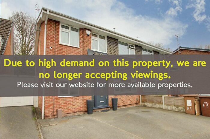 4 Bedroom Semi-Detached House To Rent In Neston Drive, Cinderhill Nottinghamshire, NG6