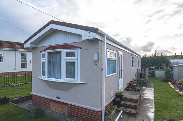 1 Bedroom Park Home For Sale In , LD1