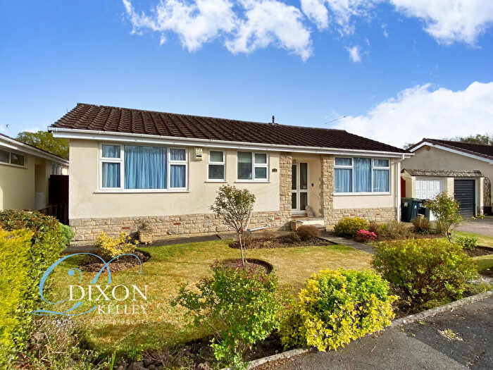 2 Bedroom Detached Bungalow For Sale In Pennington Close, West Moors, Ferndown, Dorset, BH22