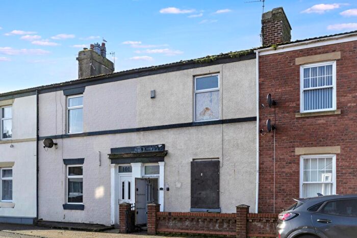 3 Bedroom Terraced House For Sale In Warren Street, Fleetwood, Lancashire, FY7