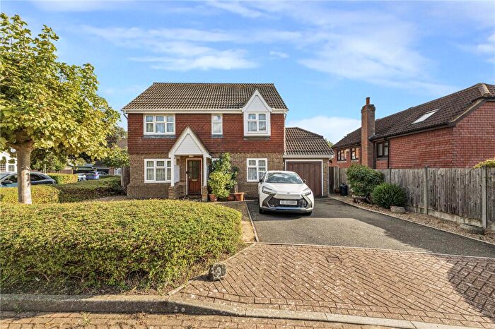 4 Bedroom Detached House For Sale In Elder Court, Rainham, Kent, ME8