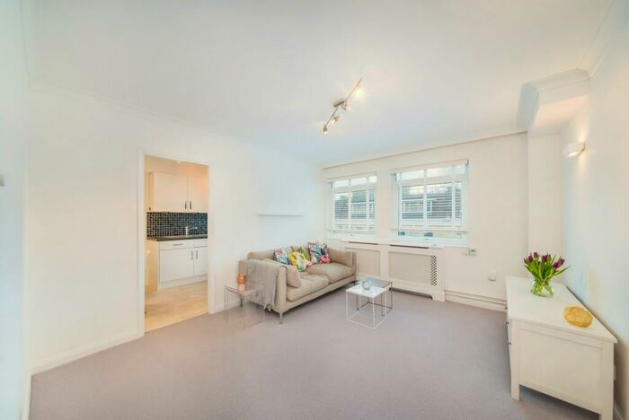 1 Bedroom Flat To Rent In Elm Park Gardens, London, SW10