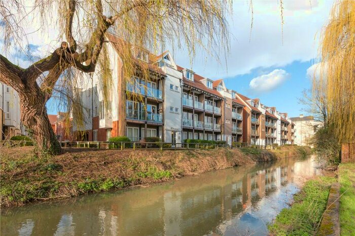 2 Bedroom Apartment To Rent In The Rope Walk, Canterbury, CT1