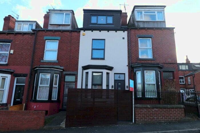1 Bedroom House To Rent In St. Lukes Crescent, Leeds, West Yorkshire, LS11