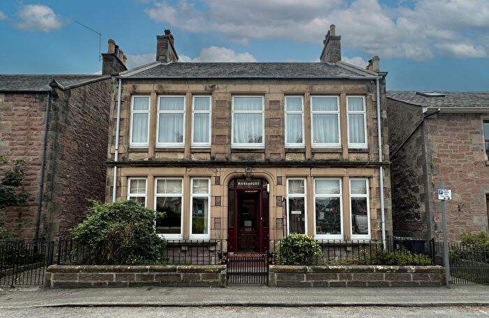 6 Bedroom Detached House For Sale In Argyle Street, Crown, Inverness., IV2