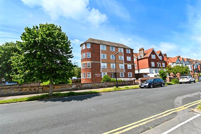 2 Bedroom Flat For Sale In Chesterfield Road, Eastbourne, BN20