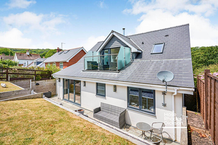 4 Bedroom Detached House To Rent In Church Road Shanklin, PO37