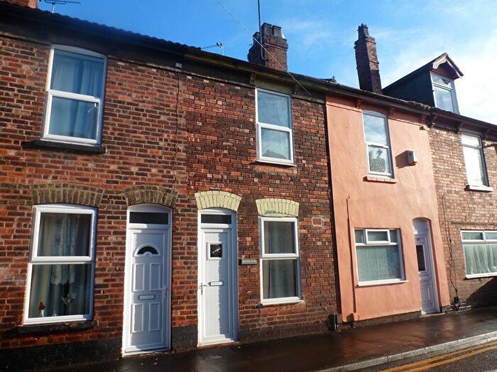 2 Bedroom Terraced House To Rent In Cross Street, Lincoln, Lincoln, LN5