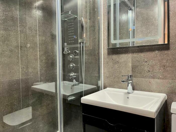 2 Bedroom Apartment To Rent In Unity Place, RG24