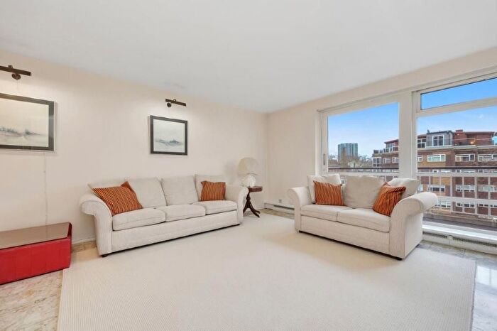 2 Bedroom Flat To Rent In St. Johns Wood Park, London, NW8