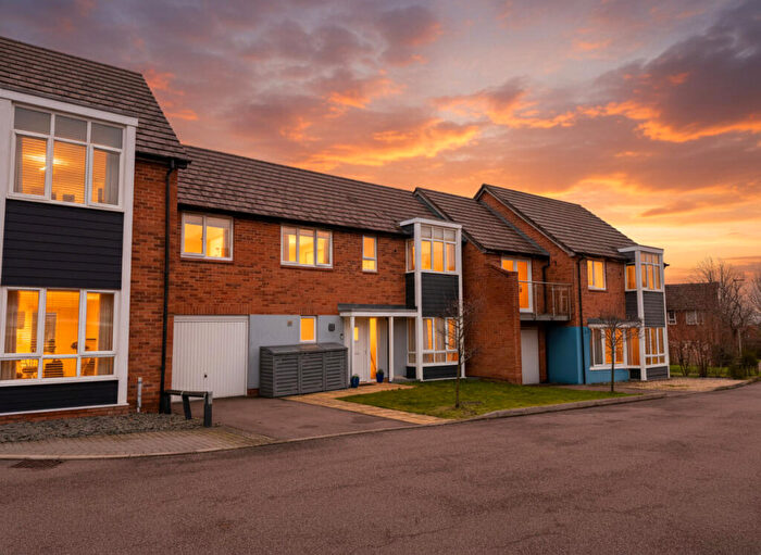 3 Bedroom Terraced House For Sale In Vulcan Close, Bury, PE26