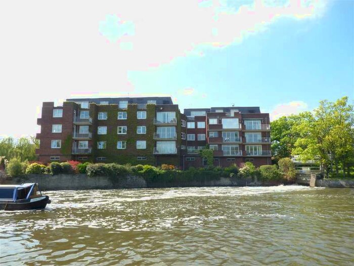 3 Bedroom Apartment To Rent In Lucys Mill, Mill Lane, Stratford Upon Avon, CV37