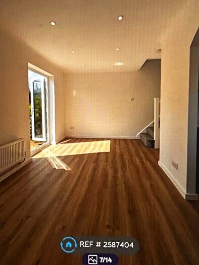 1 Bedroom Property To Rent In Lichfield Road, London, NW2