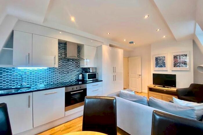 1 Bedroom Flat To Rent In Union Street, London, SE1